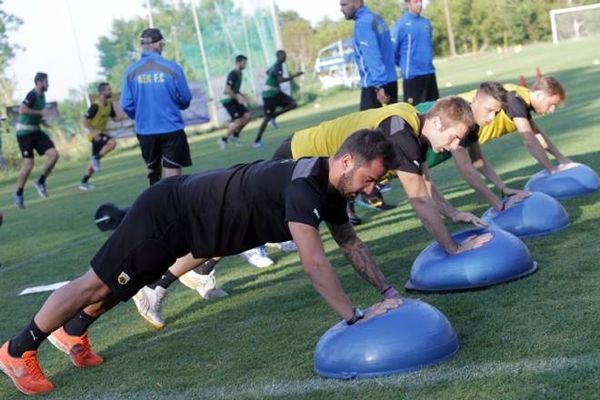 AEK: Απουσίες και ρεπό