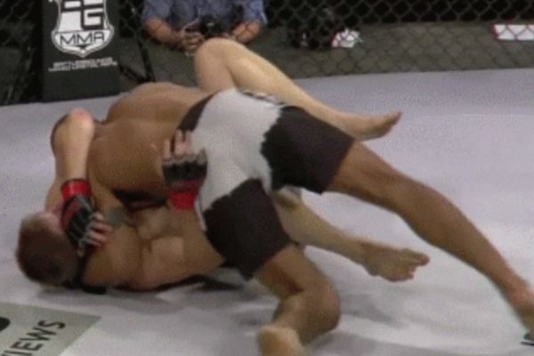 BattleGrounds MMA: Επιβίωσε ο «Jucao» Carneiro (GIFs)