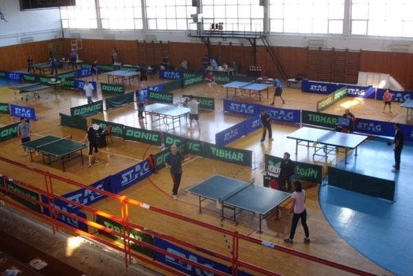 Πινγκ Πονγκ: Διασκέδασαν οι Ανεξάρτητοι στα Ιωάννινα (photos)