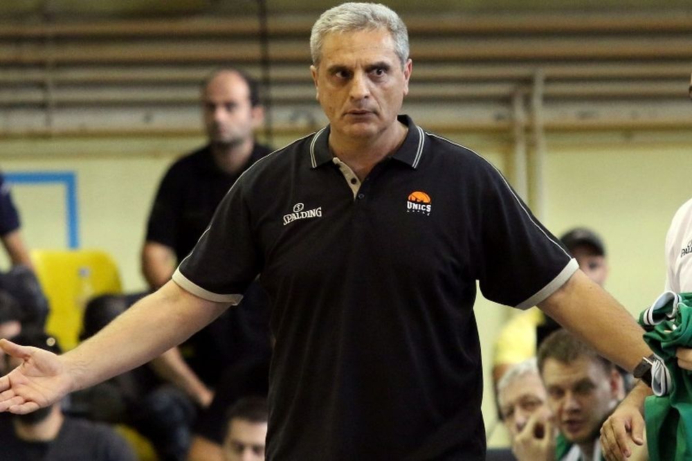 Πεδουλάκης: «Δεν υπάρχει φαβορί στο Παναθηναϊκός - Ολυμπιακός»
