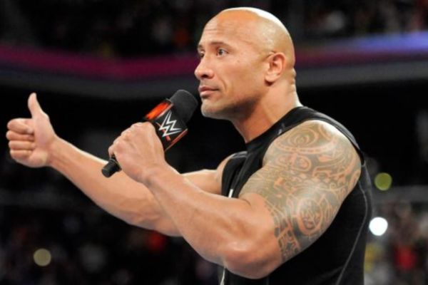 Raw: Επιστροφή του Rock και… σειρά προτεραιότητας για Rollins (photos+videos)