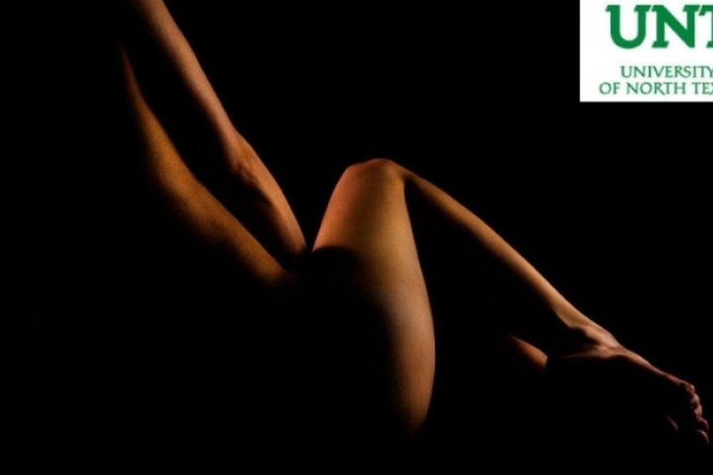 Ποιες είναι οι σκοτεινές σεξουαλικές φαντασιώσεις που διεγείρουν τις γυναίκες