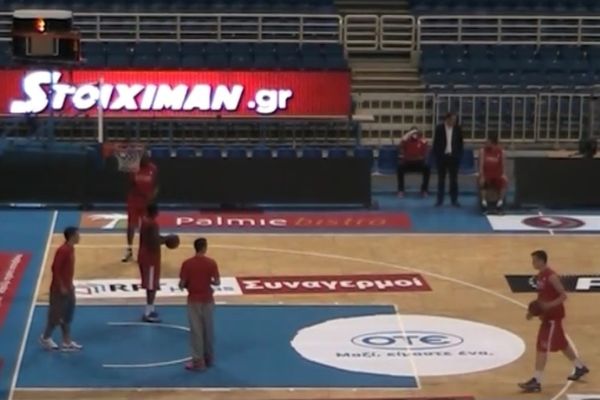 Onsports TV: Η προθέρμανση του Ολυμπιακού (videos)