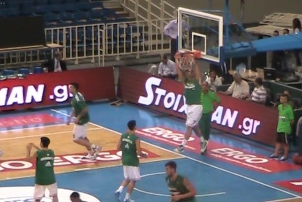 Onsports TV: Καρφώματα στην προθέρμανση ο Παναθηναϊκός (video)