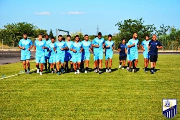 Λαμία: «Λαβωμένη» στην πρεμιέρα