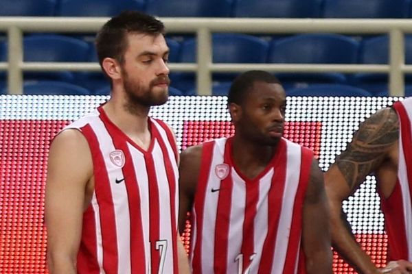 Onsports TV: Δεν το πίστευαν στον Ολυμπιακό (video+photos)