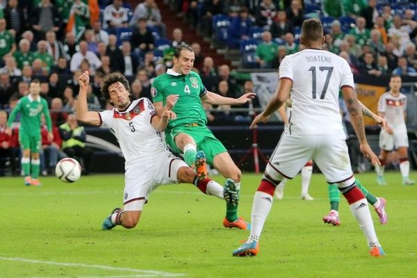 Γερμανία – Ιρλανδία 1-1 (video)