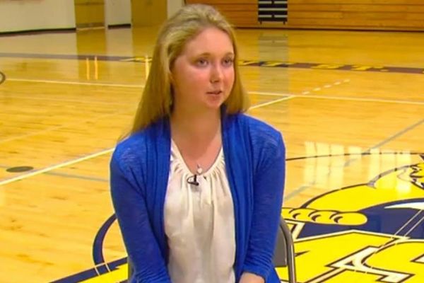 NCAA: 19χρονη μπασκετμπολίστρια έχει λίγες εβδομάδες ζωής (video)
