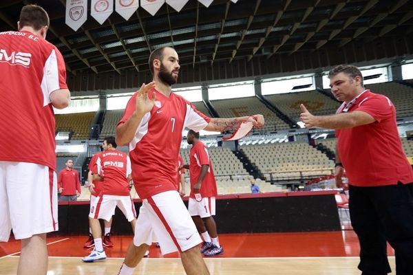 Ολυμπιακός: Να μπει με το… δεξί (photos)