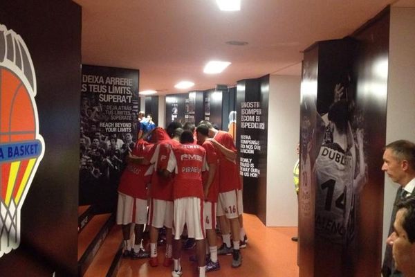 Ευρωλίγκα: Βαλένθια - Ολυμπιακός 68-71 (video+photos)