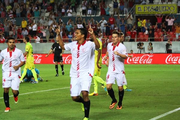 Επική ανατροπή για Σεβίλλη, 2-1 τη Βιγιαρεάλ (video)