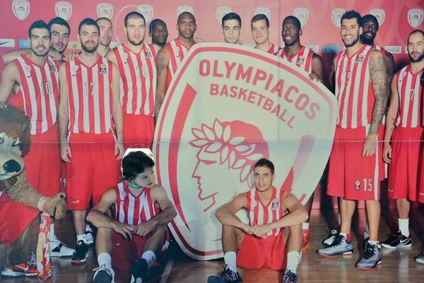 Ολυμπιακός: Χάρηκαν μικροί, μεγάλοι! (photos)