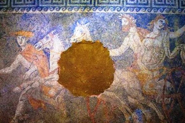 Αμφίπολη-Από τον Μέγα Αλέξανδρο... στο κενοτάφιο
