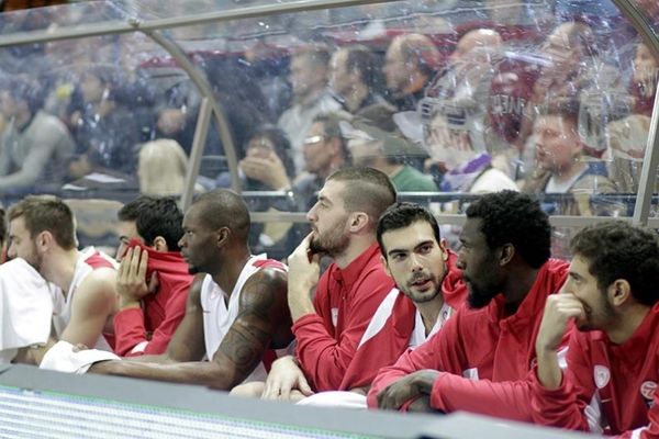 Ολυμπιακός: Εκτός προπόνησης έξι παίκτες