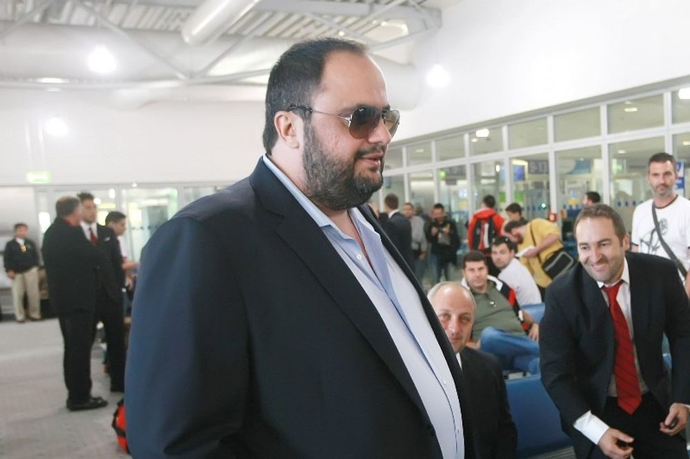 Ολυμπιακός: Αναχώρησε για Ιταλία με Μαρινάκη