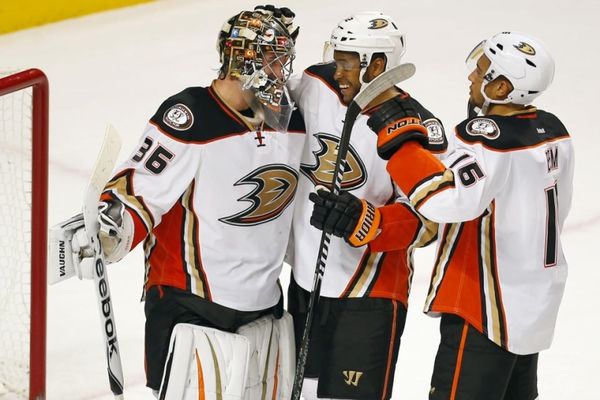 NHL: Έξι εβδομάδες έξω ο John Gibson