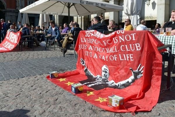 Γης Μαδιάμ η Μαδρίτη από οπαδούς της Λίβερπουλ (photos)