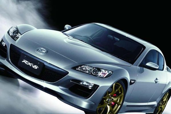 Η Mazda αρνείται την αναγέννηση του RX!