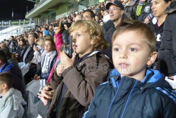 ΠΑΟΚ: Οικογενειακή κερκίδα στην Τούμπα (photos+video)