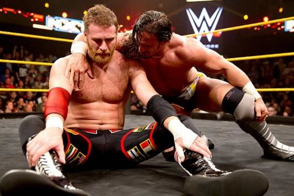 NXT: Φιλική κόντρα, νίκη Neville (photos+videos)