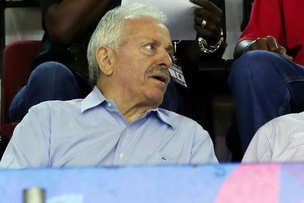 ΑΕΚ: Δουβής, Γιαννάς και Μπαμπανικολός στο Δ.Σ.