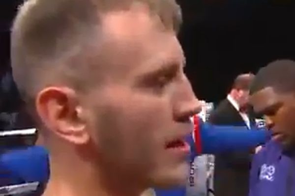 Μποξ: Έβαλε… βόμβα ο Sammy Vasquez Jr. (videos)