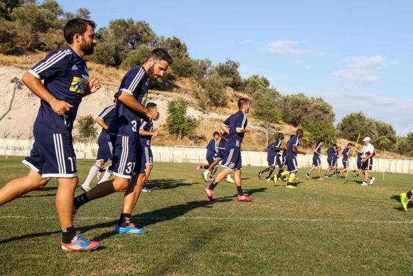 ΑΕΛ Καλλονής: «Τεστ» με τους Νέους