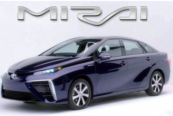 Έτοιμο το sedan υδρογόνου από την Toyota (vid)