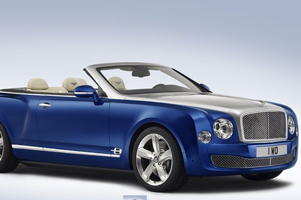 Νέο cabrio από την Bentley