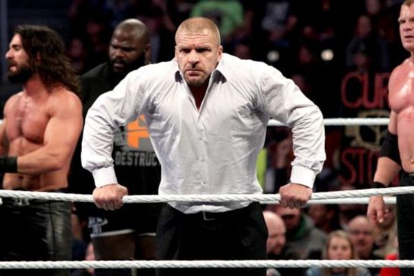 SmackDown: Τελευταία προειδοποίηση του HHH (photos+videos)