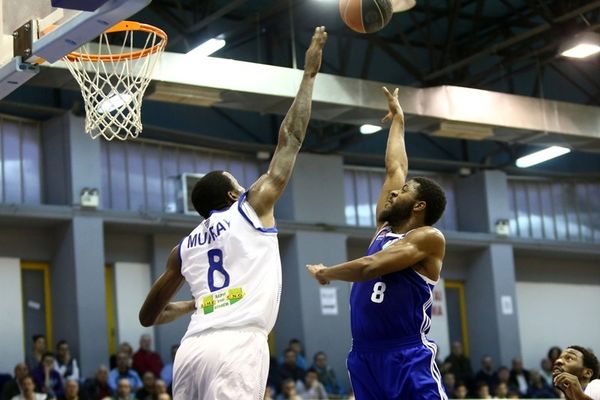 Πανελευσινιακός - Ρέθυμνο 70-80 (photos)