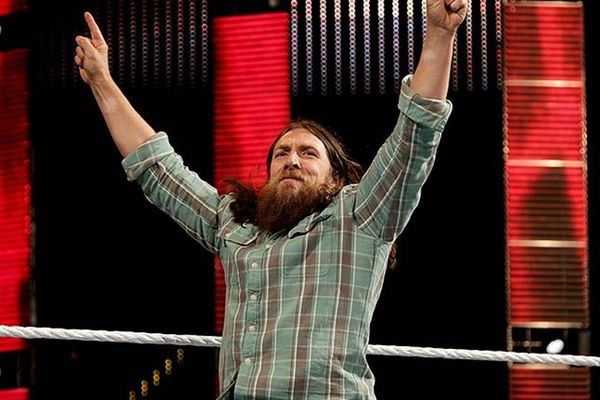 Raw: Γύρισε ο Daniel Bryan! (videos+photos)
