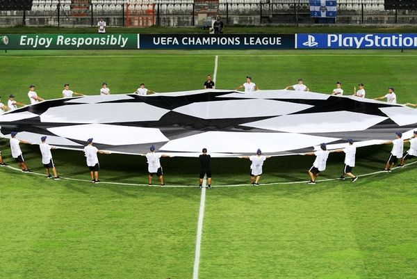 Champions League: Πεντάρα για Τσέλσι, έπος στο Μάντσεστερ