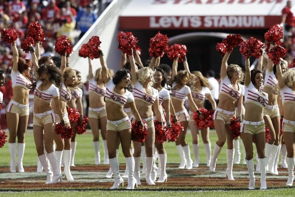 NFL: Ετοιμάζονται για… Ευχαριστίες οι Cheerleaders (photos)