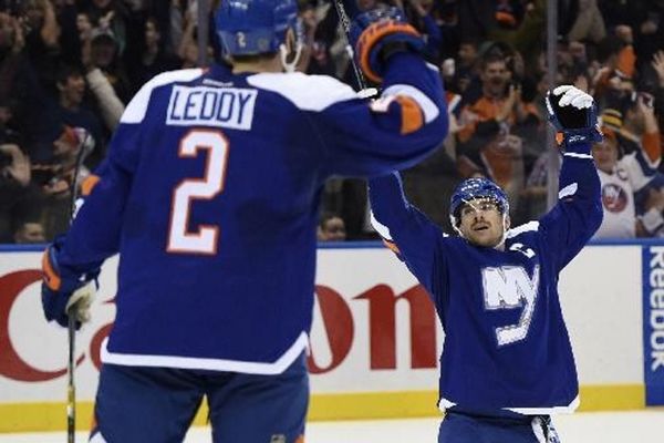 NHL: «Χρυσός» Tavares για Άιλαντερς (videos)