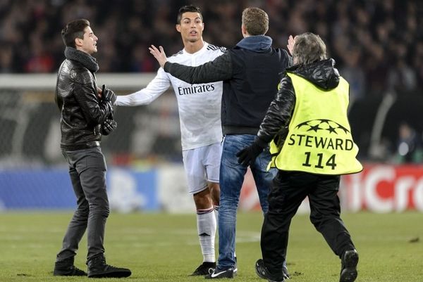 Δίχασε τους … Ελβετούς ο  Κριστιάνο Ρονάλντο (photos)