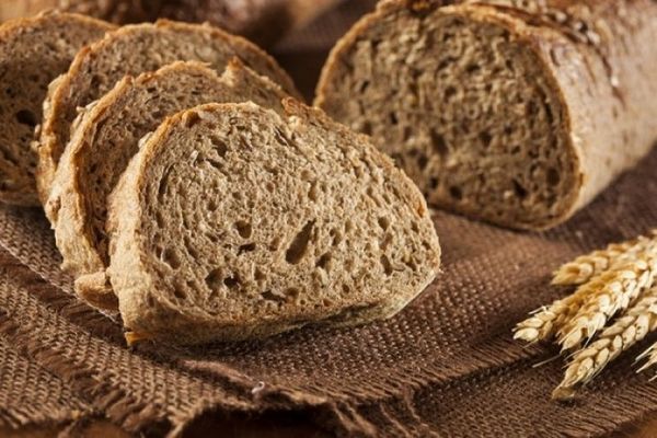 Πόσο ψωμί «επιτρέπεται» να τρώτε στη δίαιτα