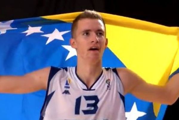 Ολυμπιακός: Έρχεται ο Μούσα (video)