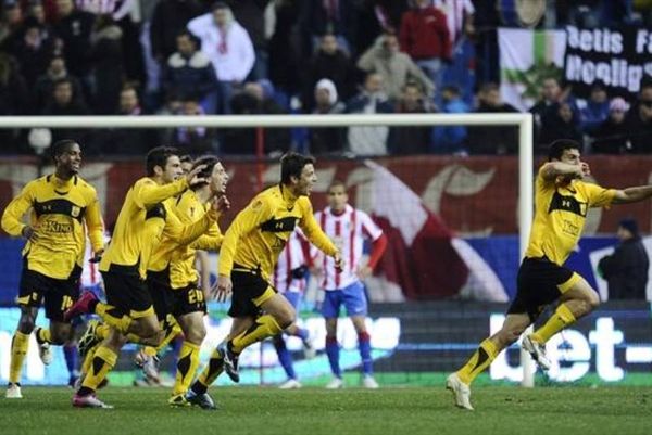 Άρης: Όταν έβαφε κίτρινο το «Βιθέντε Καλδερόν»… (photos)