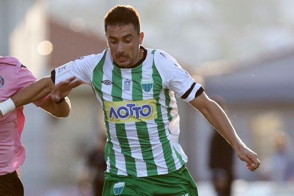 Λεβαδειακός: Πρόγιτς in, Σάντσες out