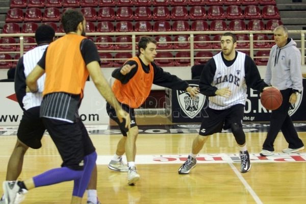 ΠΑΟΚ: Μοναδικός απών ο Χαραλαμπίδης