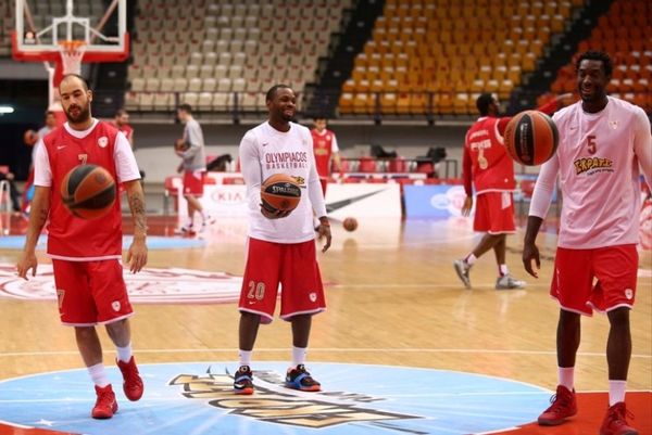 Ολυμπιακός: Η προπόνηση στο ΣΕΦ (photos)