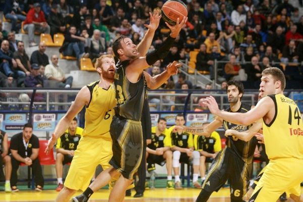 Άρης: Πρόστιμο για ΑΕΚ