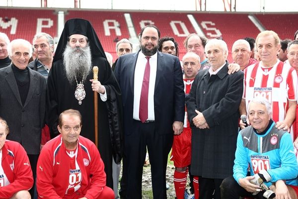 Μαρινάκης: «Δουλεύουμε για να μεγαλώσουμε κι άλλο τον Ολυμπιακό» (photos)