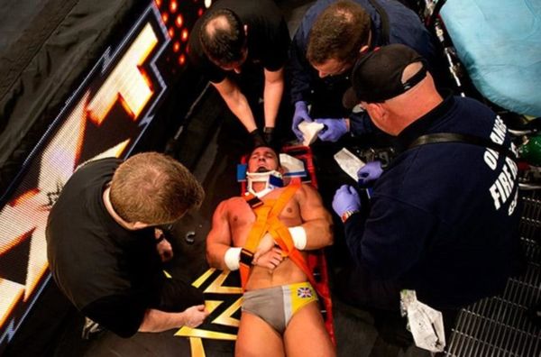 NXT: Εισαγωγές… Kevin Owens (photos+videos)