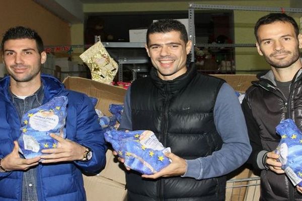 Ατρόμητος: Επίσκεψη στο κοινωνικό παντοπωλείο