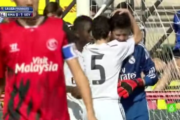 Δέχθηκε γκολ-φάβα στα 20’’ ο γιός του Κανιθάρες (video)