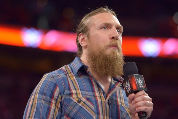 Raw: Έτοιμος δήλωσε ο Daniel Bryan! (videos+photos)