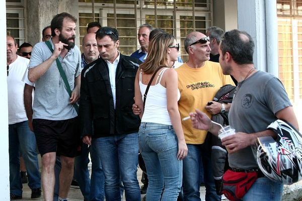 ΑΕΚ: Πυρά οπαδών σε Βασιλόπουλο στον Αγιασμό!