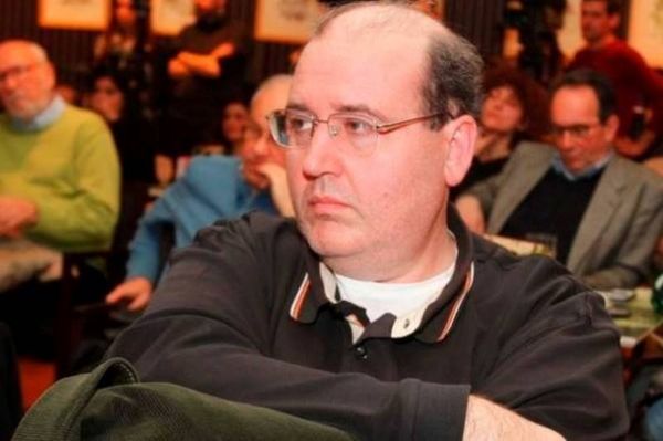 ΑΕΚ: «Ως τι μιλάει ο κ. Φίλης;»